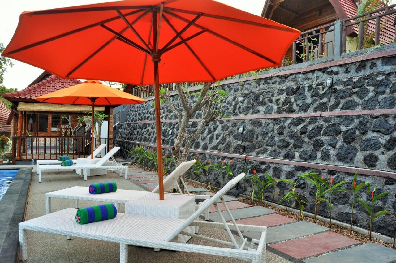Surya Chandra Beach Bungalow Batununggul Eksteriør billede