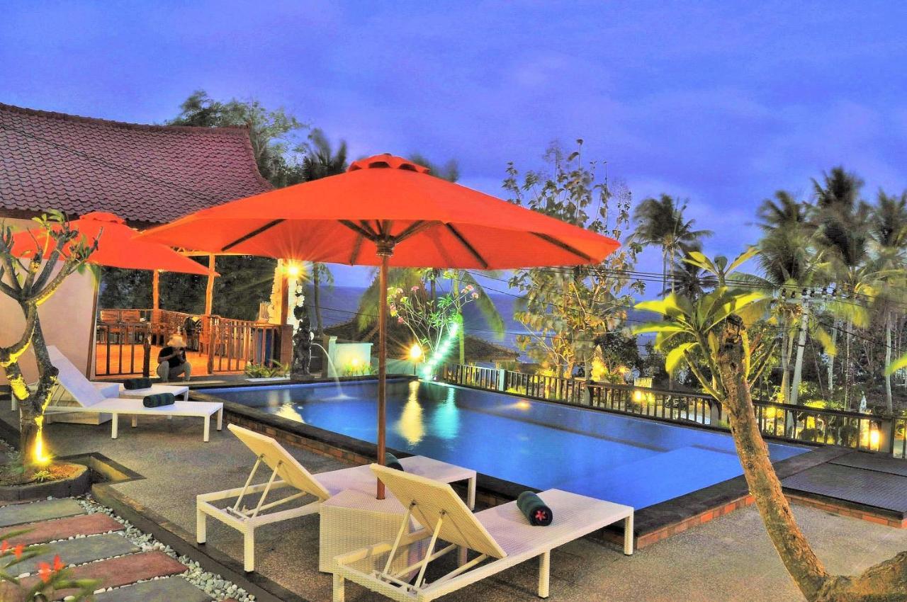 Surya Chandra Beach Bungalow Batununggul Eksteriør billede