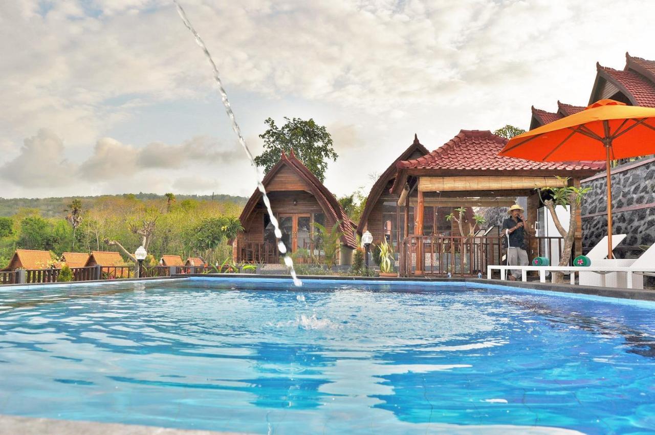 Surya Chandra Beach Bungalow Batununggul Eksteriør billede