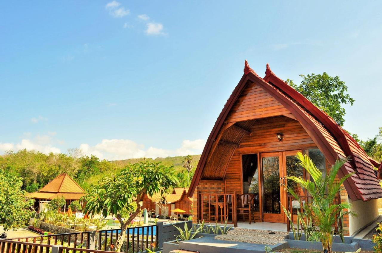 Surya Chandra Beach Bungalow Batununggul Eksteriør billede