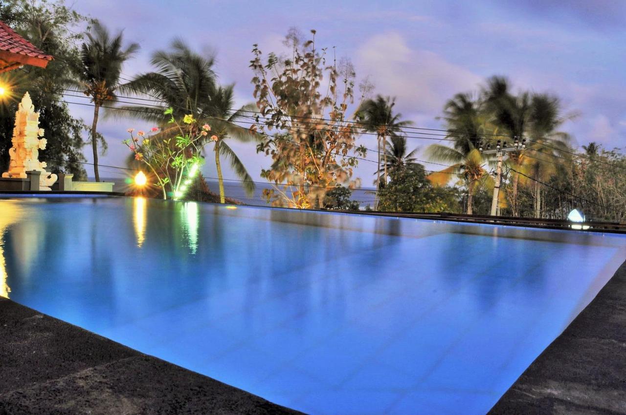 Surya Chandra Beach Bungalow Batununggul Eksteriør billede