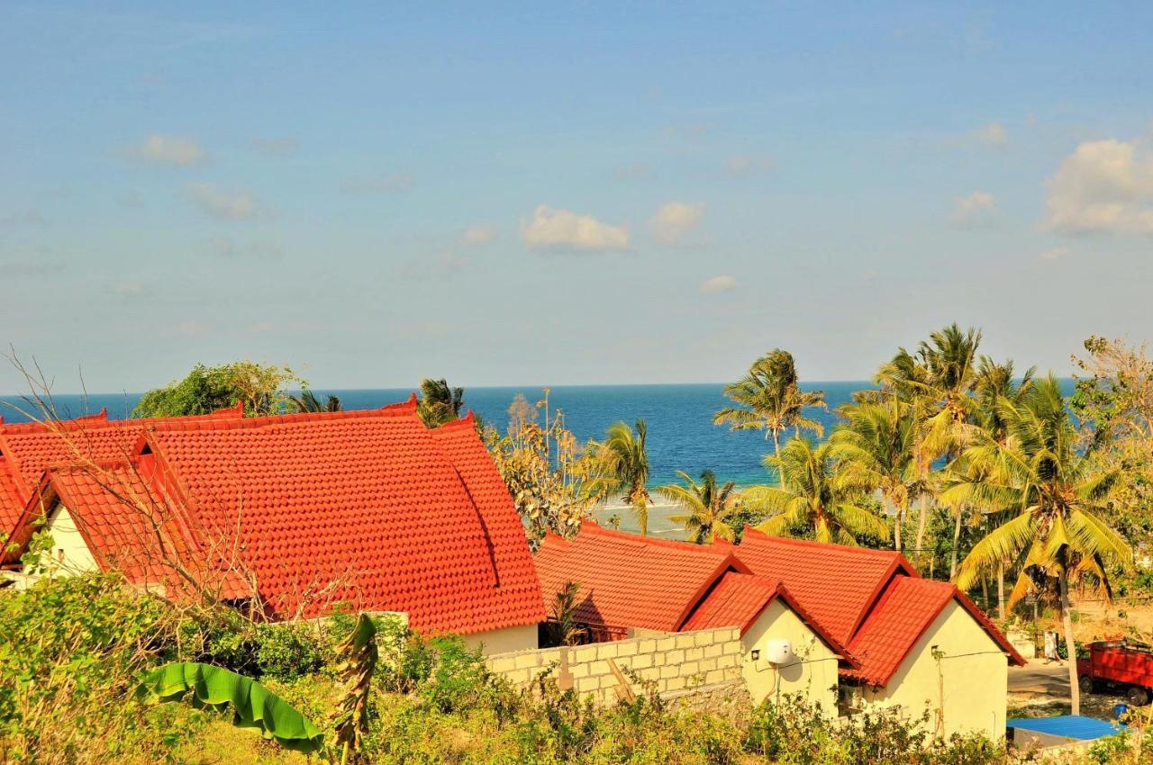 Surya Chandra Beach Bungalow Batununggul Eksteriør billede