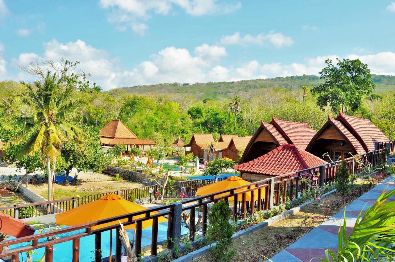 Surya Chandra Beach Bungalow Batununggul Eksteriør billede