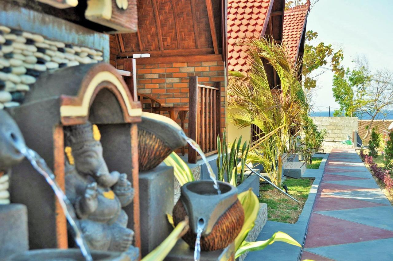 Surya Chandra Beach Bungalow Batununggul Eksteriør billede