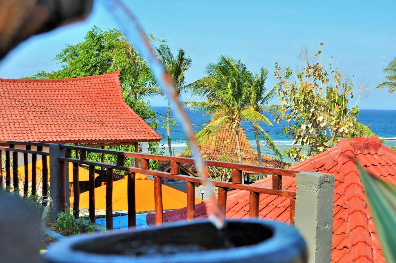 Surya Chandra Beach Bungalow Batununggul Eksteriør billede