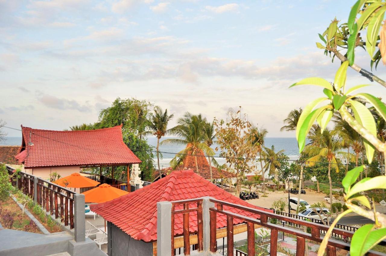 Surya Chandra Beach Bungalow Batununggul Eksteriør billede
