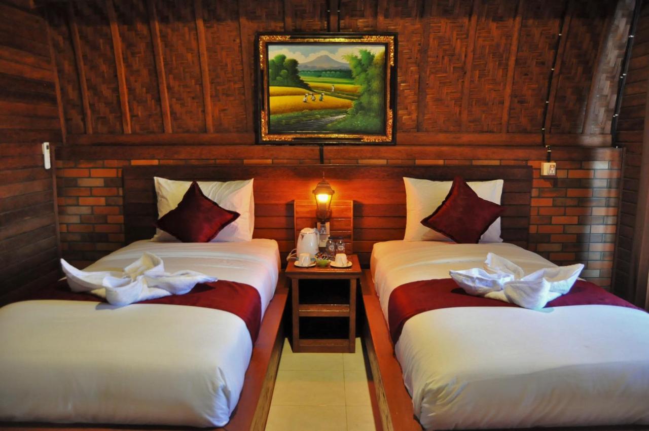 Surya Chandra Beach Bungalow Batununggul Eksteriør billede