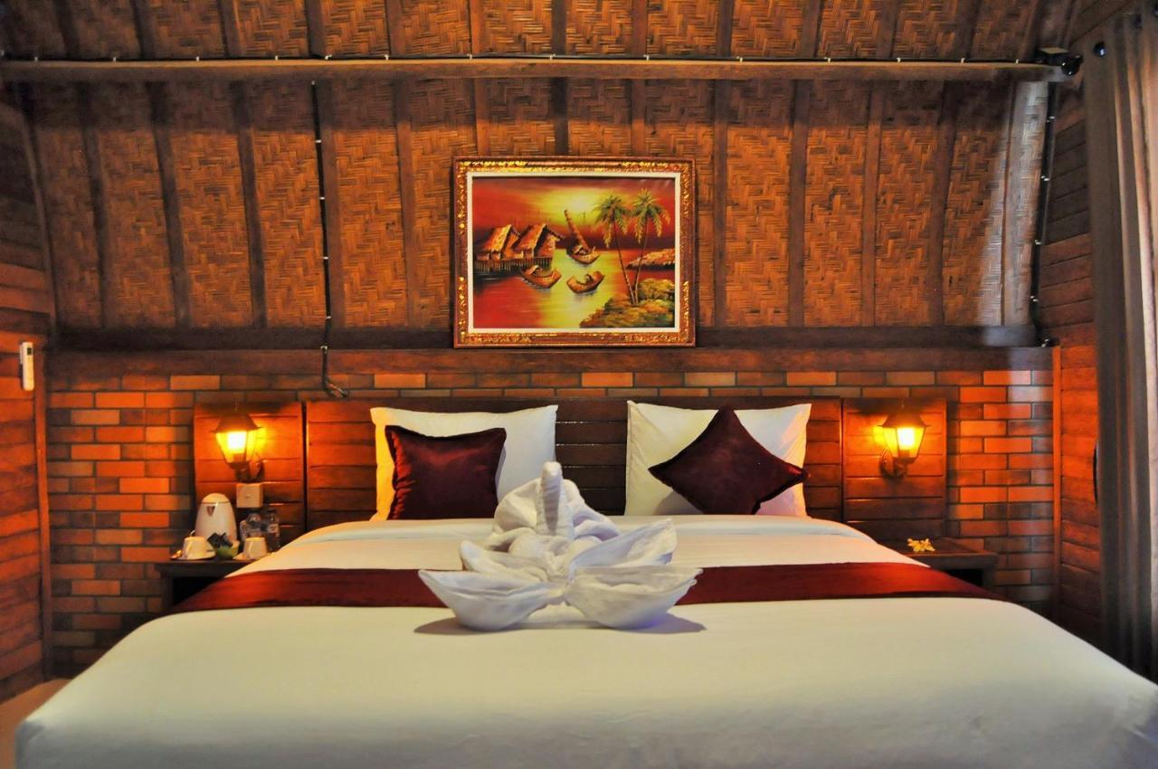 Surya Chandra Beach Bungalow Batununggul Eksteriør billede